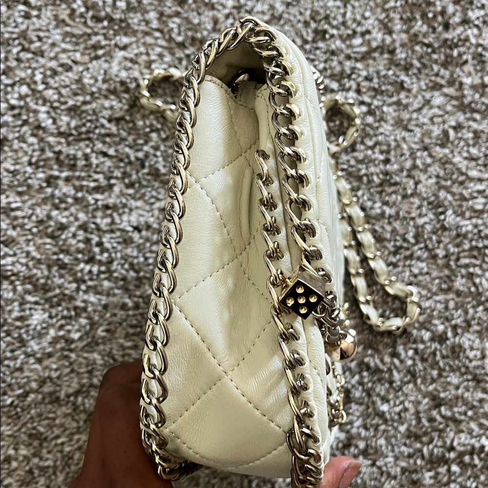 Off White Chanel Purse - Picture 6 of 11